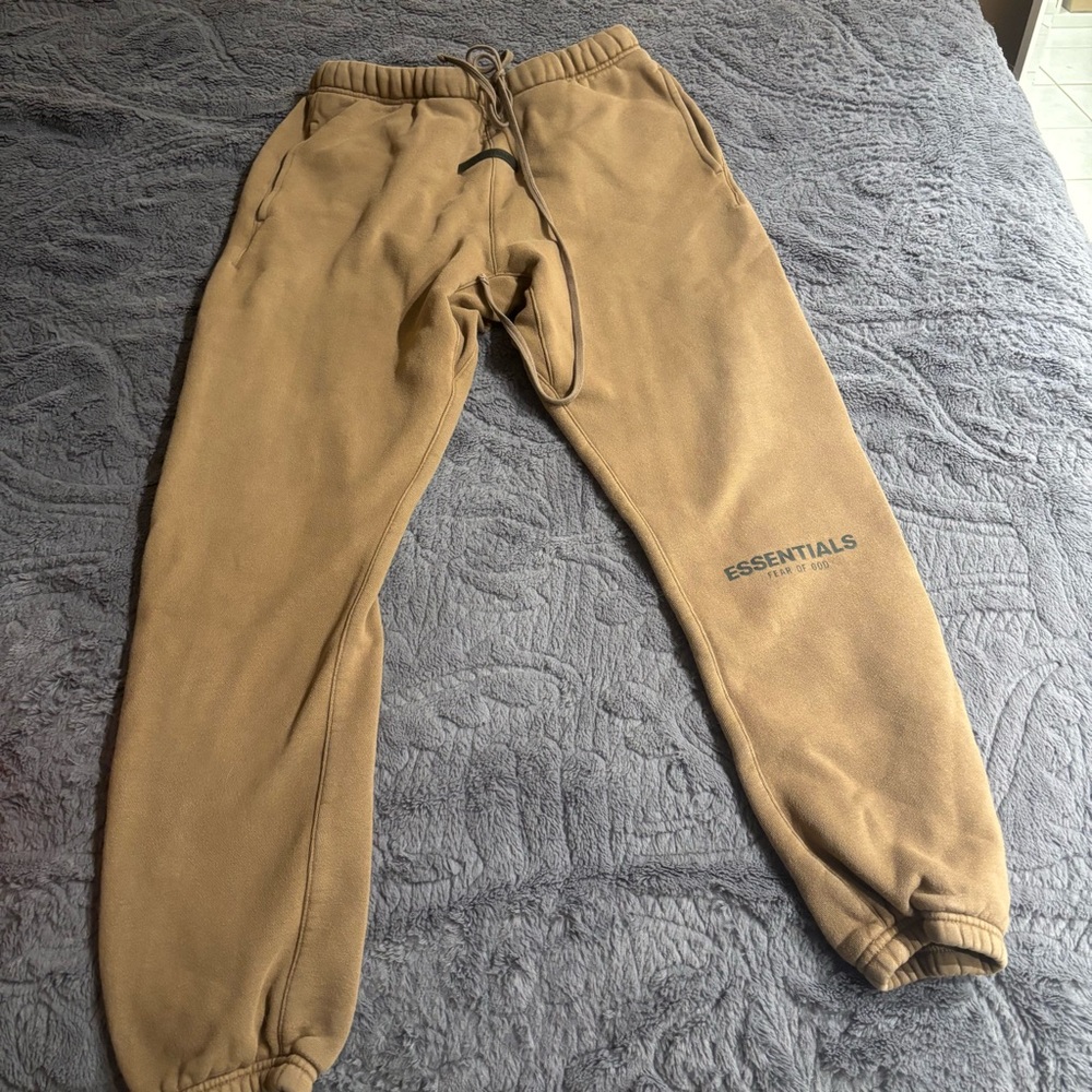 Fear of God Essentials Tan Sweatpants sz S - Picture 2 of 5